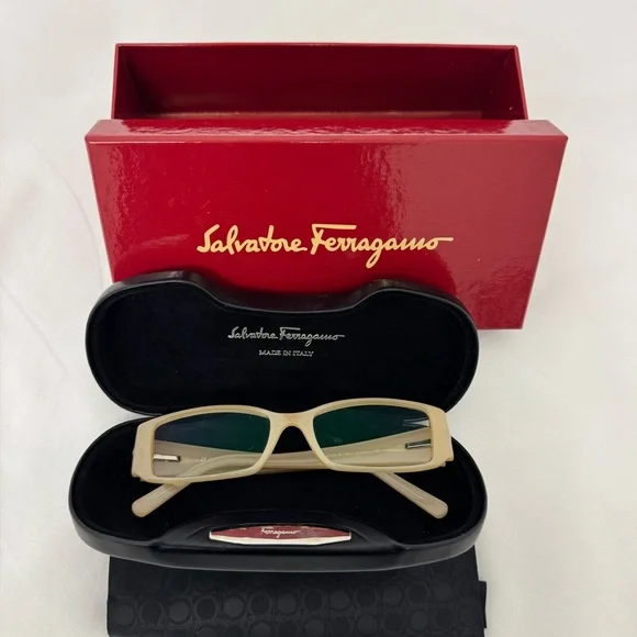Salvatore Ferragamo | Accessories | Salvatore Ferragamo  display picture 1